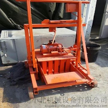 QMR2-45型砌块成型机